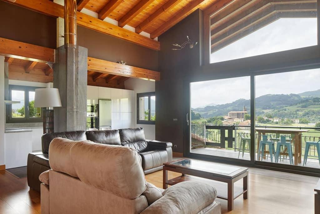 A 10 Minutos De San Sebastian Ferienhaus *