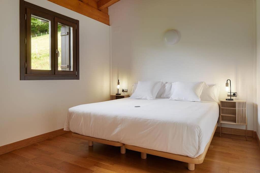 A 10 Minutos De San Sebastian Ferienhaus *